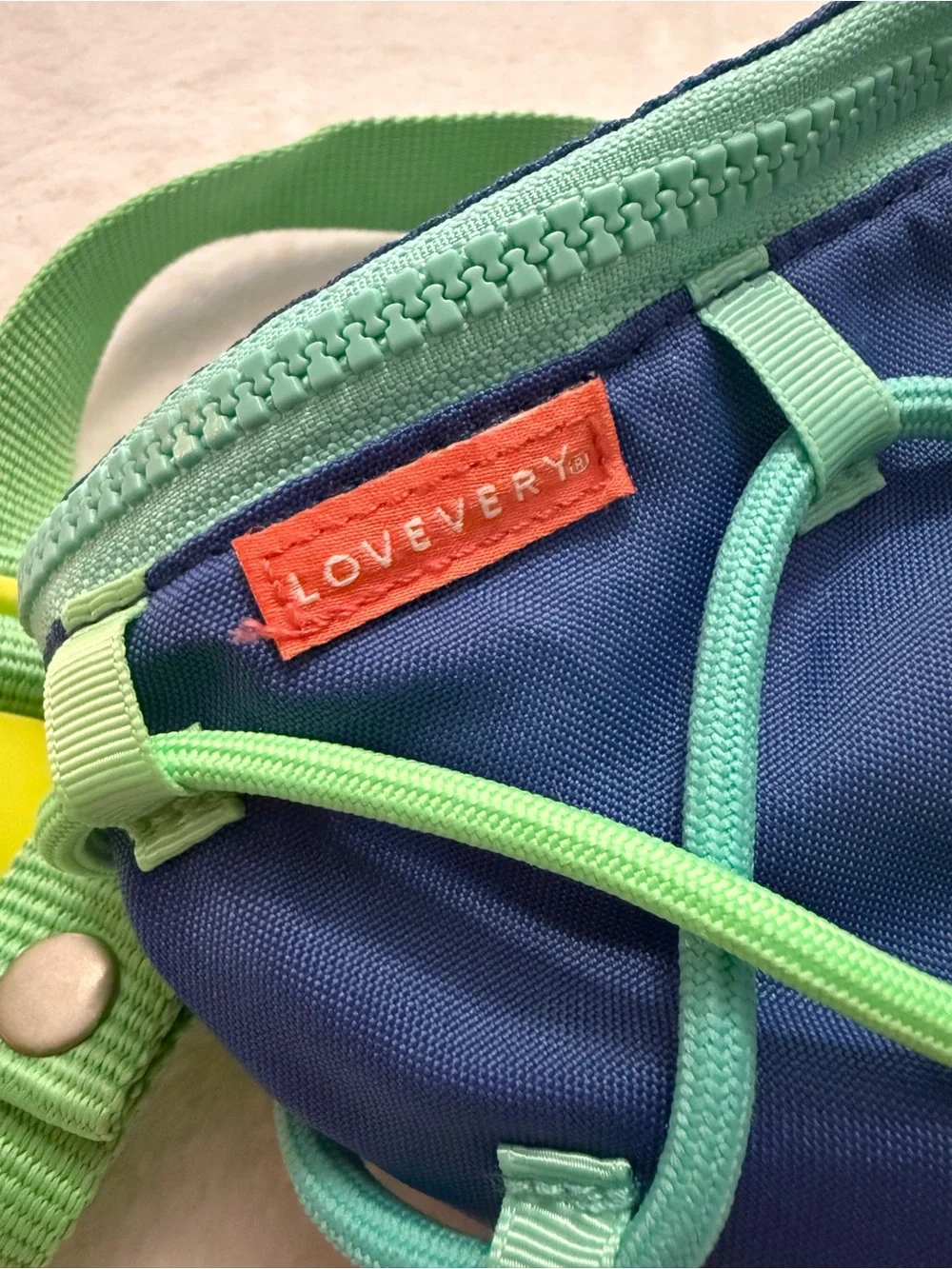 LOVEVERY Kids Multicolor Reversible Belt Bag from Connector Play Kit